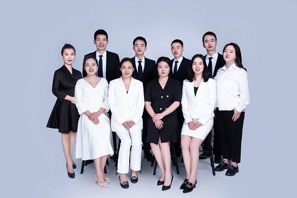 优秀职业合照（全员）-调小.jpg