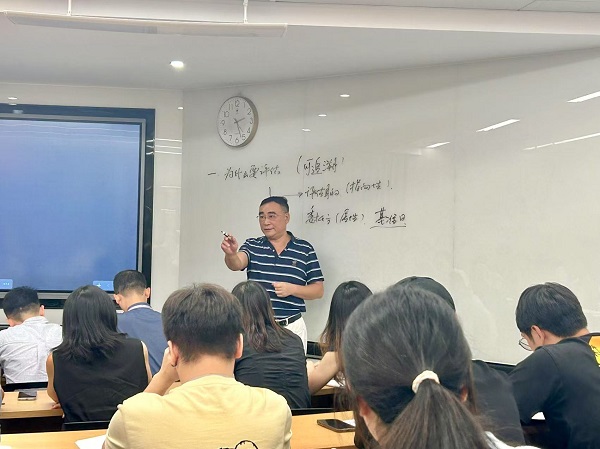 图3-调小.jpg
