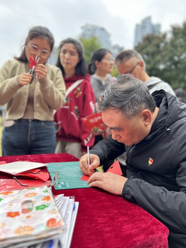 图片6-调小.jpg 图片6-调小.jpg